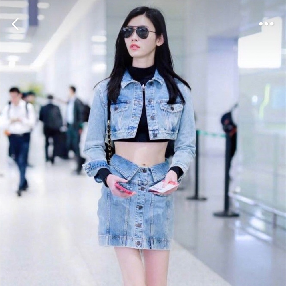HM Moschino short Rhinestone denim jacket
